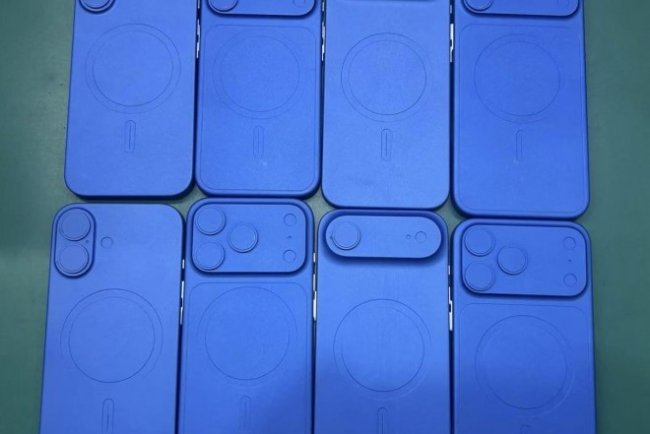 iPhone 17 fotoğrafı, iPhone 17 Pro'lar için yeni metal ve cam tasarımını görülüyor