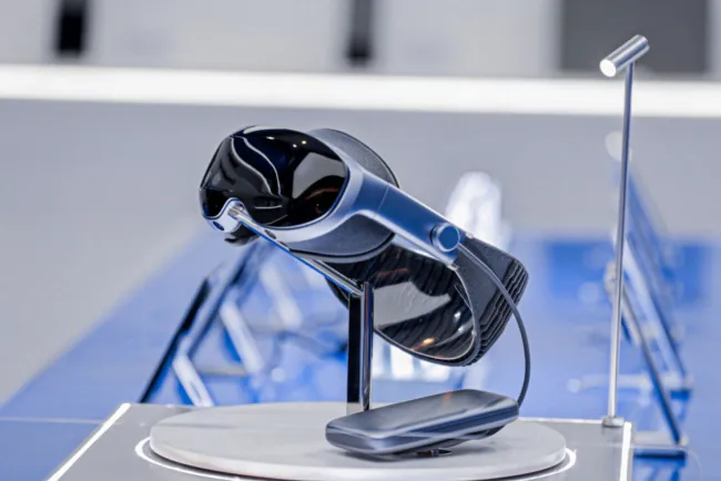 Vivo, Boao Asya Forumu'nda Yeni Karma Gerçeklik Cihazı "Vivo Vision"u Tanıttı