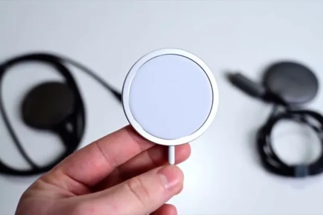 Apple’ın MagSafe Teknolojisi Gücünü Koruyor: Kaldırılma İddiaları Gerçeği Yansıtıyor mu?