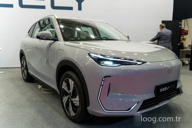 2025 Geely EX5 İncelemesi: İç Mekan, Tasarım ve Donanım Özellikleri