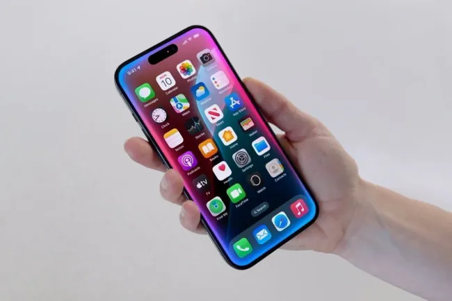 iOS 18.4 Güncellemesi: Apple Intelligence Genişliyor, Apple Vision Pro Uygulaması Geliyor