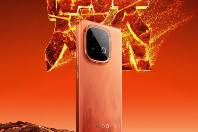 iQOO Z10 Turbo ve Turbo Pro 28 Nisan’da Tanıtılıyor: Devasa Batarya, Hızlı Şarj ve Renk Seçenekleriyle Geliyor