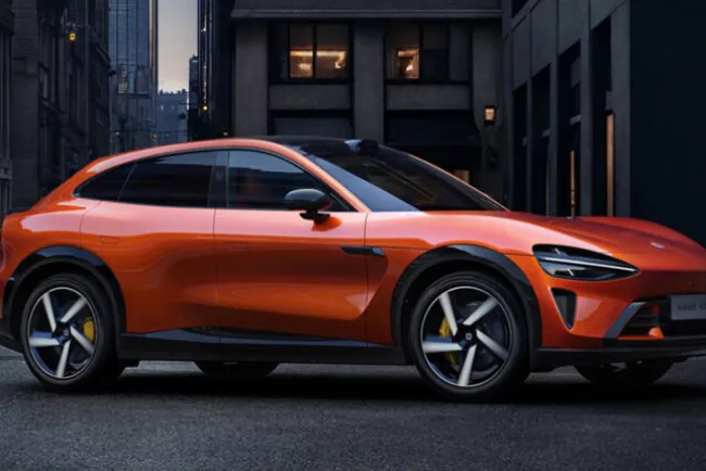 Xiaomi YU7 Lava Orange Görüntülendi: Göz Alıcı SUV Tasarımıyla Piyasaya Hazırlanıyor