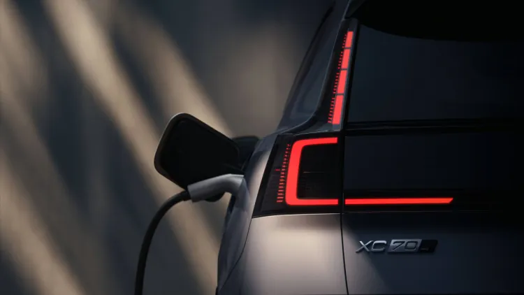 Volvo, Yeni XC70 ile EREV SUV Segmentine Güçlü Bir Giriş Yapıyor